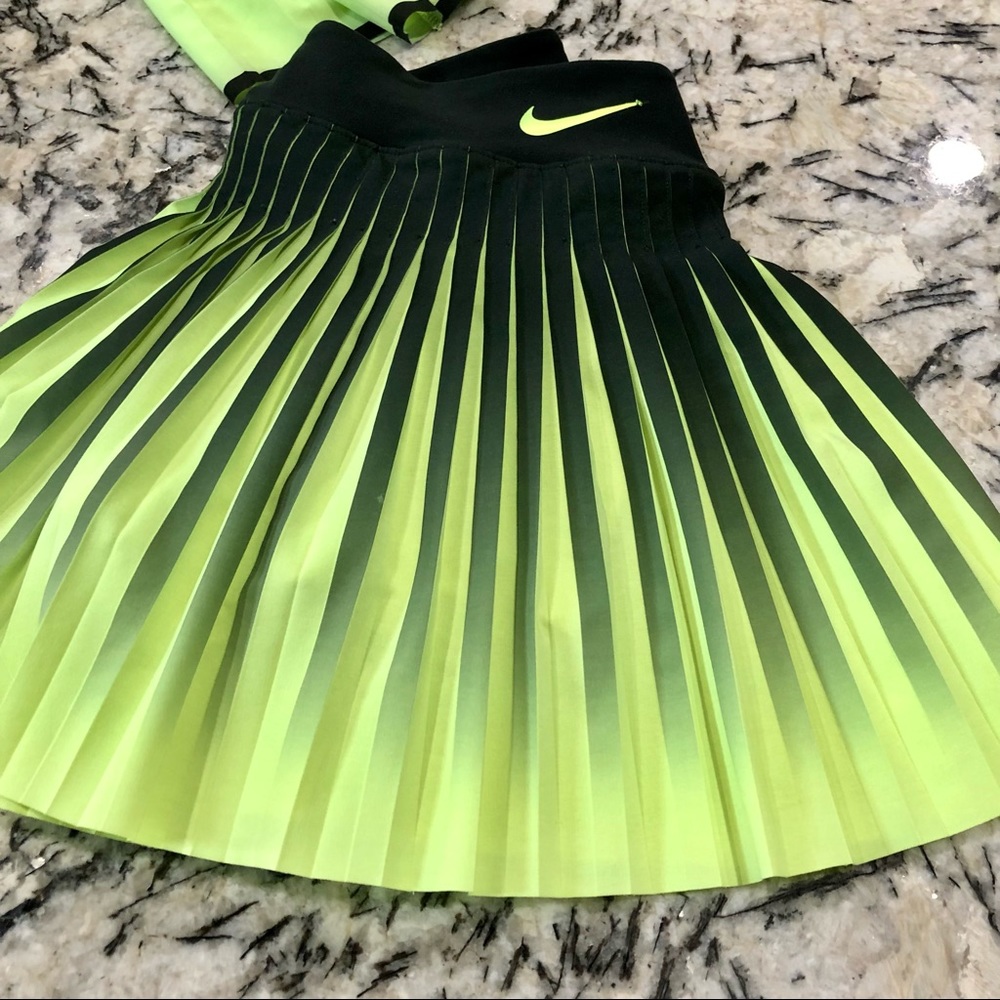Nike victory tennis skirt